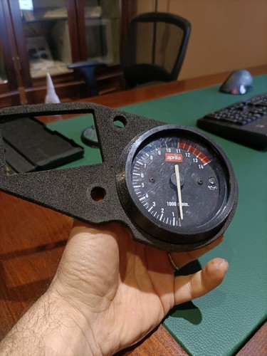 Anelli strumentazione aprilia